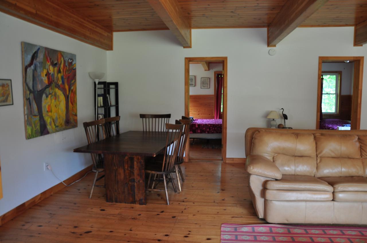 Breton Cove Farmhouse Guest House Indian Brook Exterior foto