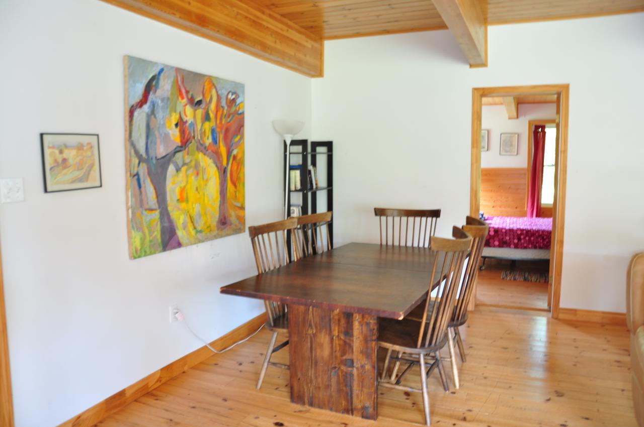 Breton Cove Farmhouse Guest House Indian Brook Exterior foto